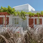 Lianos Village 3*