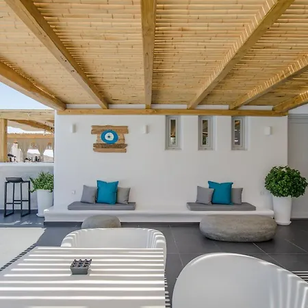 Lianos Village Hotel