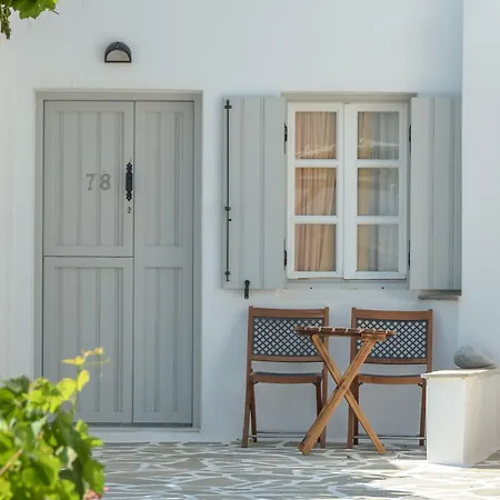 Lianos Village Hotel 3*