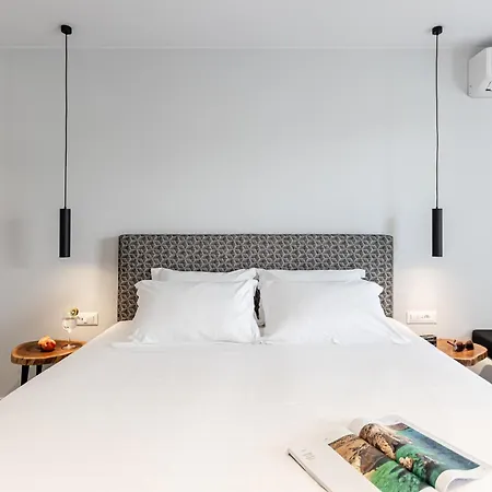 Lianos Village Hotel 3*